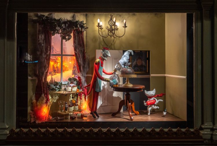 Flaming christmas pudding tradition